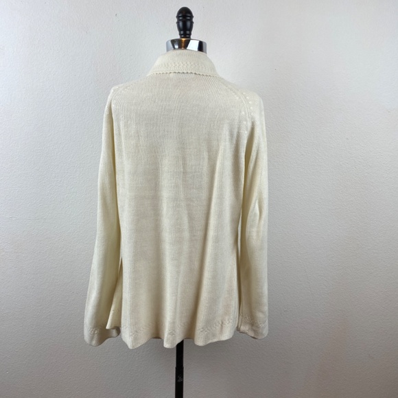 Vintage 70/80s White Knit Cardigan Sweater Lion Silver Button Front Boho Granny - Picture 8 of 11